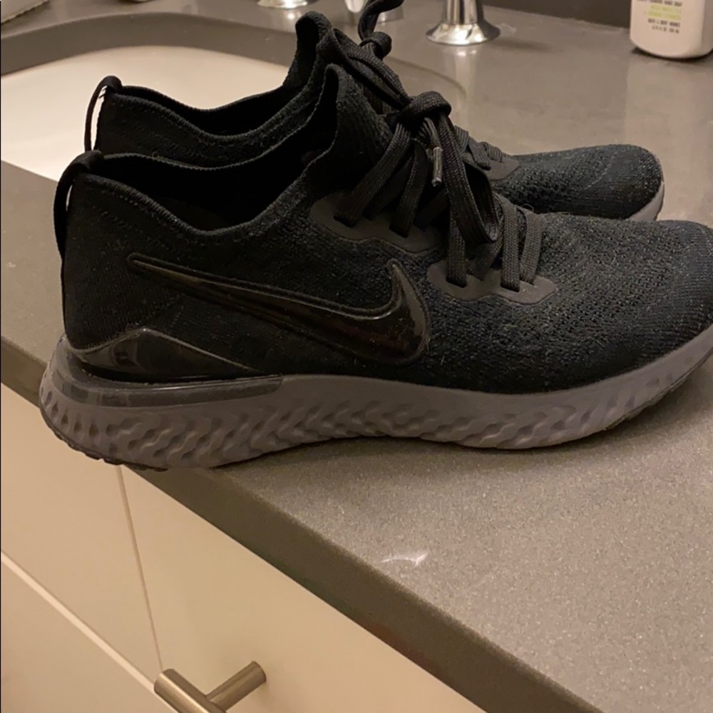 Nike epic react fly knit sneakers